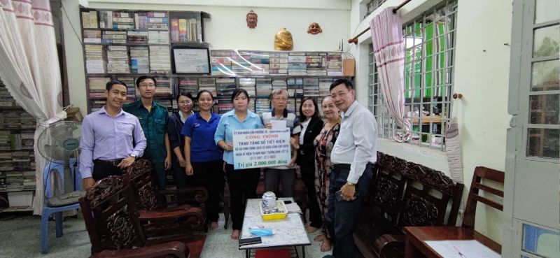 Chăm lo cho các diện chính sách có công trên địa bàn phường có hoàn cảnh khó khăn nhân kỷ niệm 76 năm ngày Thương binh Liệt sĩ  (27/7/1947 - 27/7/2023).